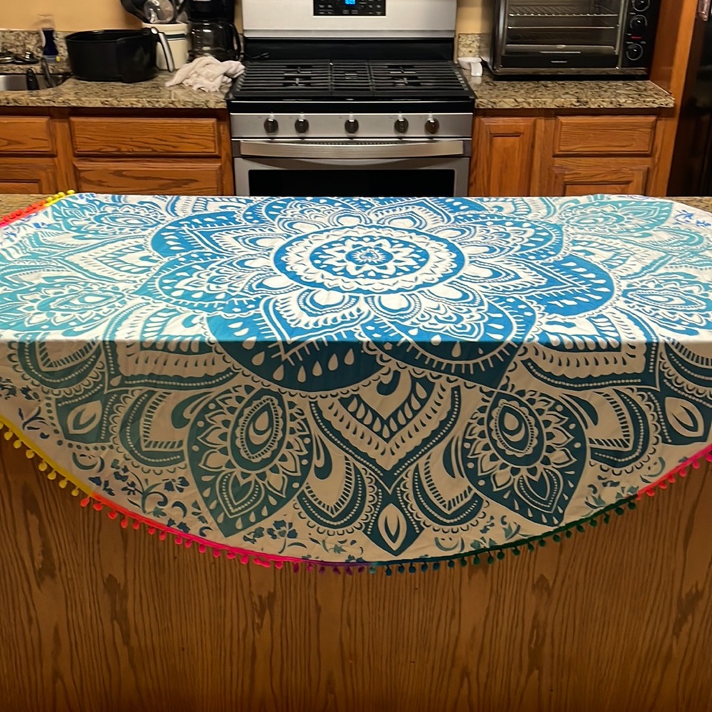 Circle extra large beach towel